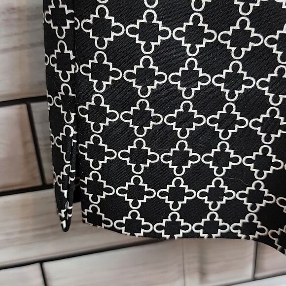 Hilary Radley women's printed capris dress pants Size 4 - Picture 9 of 15